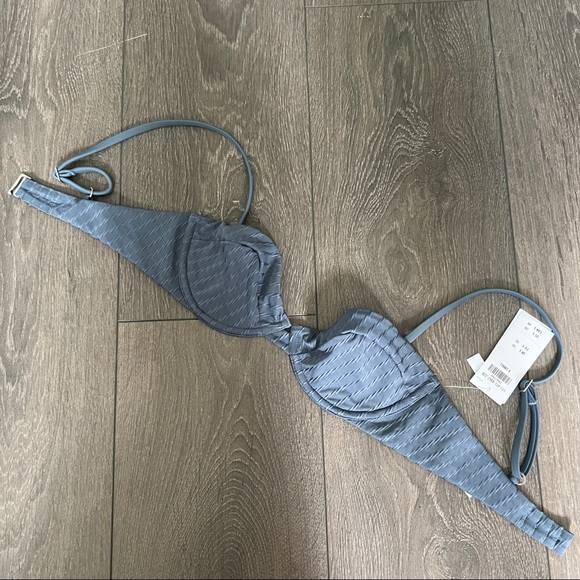 Abercrombie & Fitch Bikini Swim Top - Picture 2 of 5